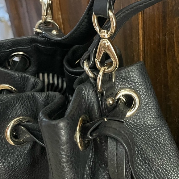 Kate Spade Vivian Bucket Bag - Picture 4 of 12